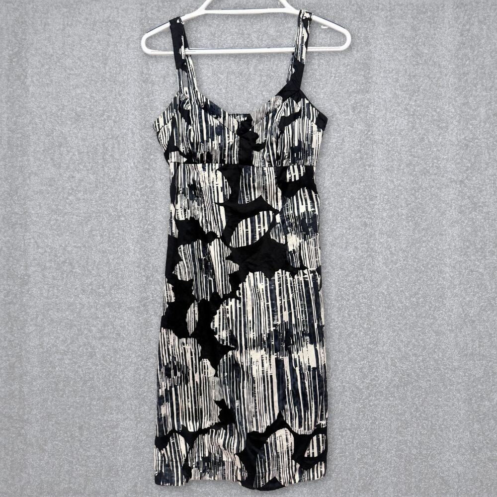 New York & Company abstract print cotton sundress —‎ size  6 — black/ivory